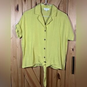 beachlunchlounge collection 100% Cotton Yellow Tie Shirt Women’s Size Small